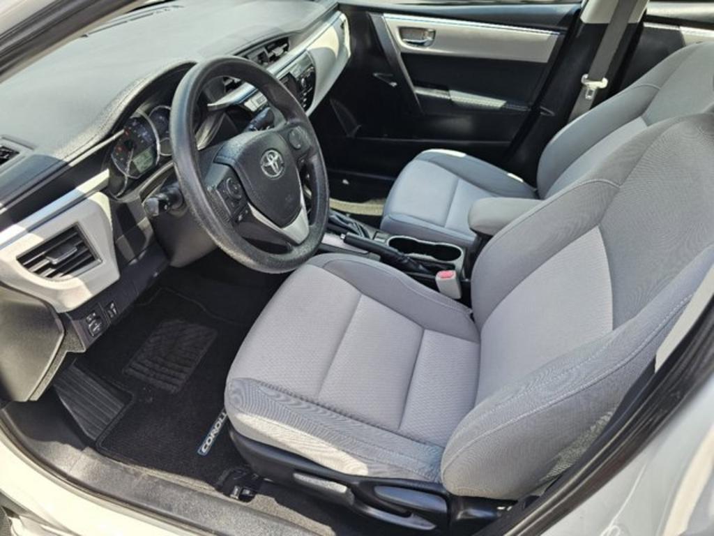 2015 Toyota Corolla  photo