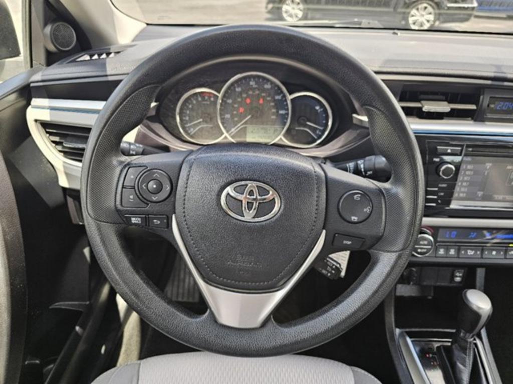 2015 Toyota Corolla  photo