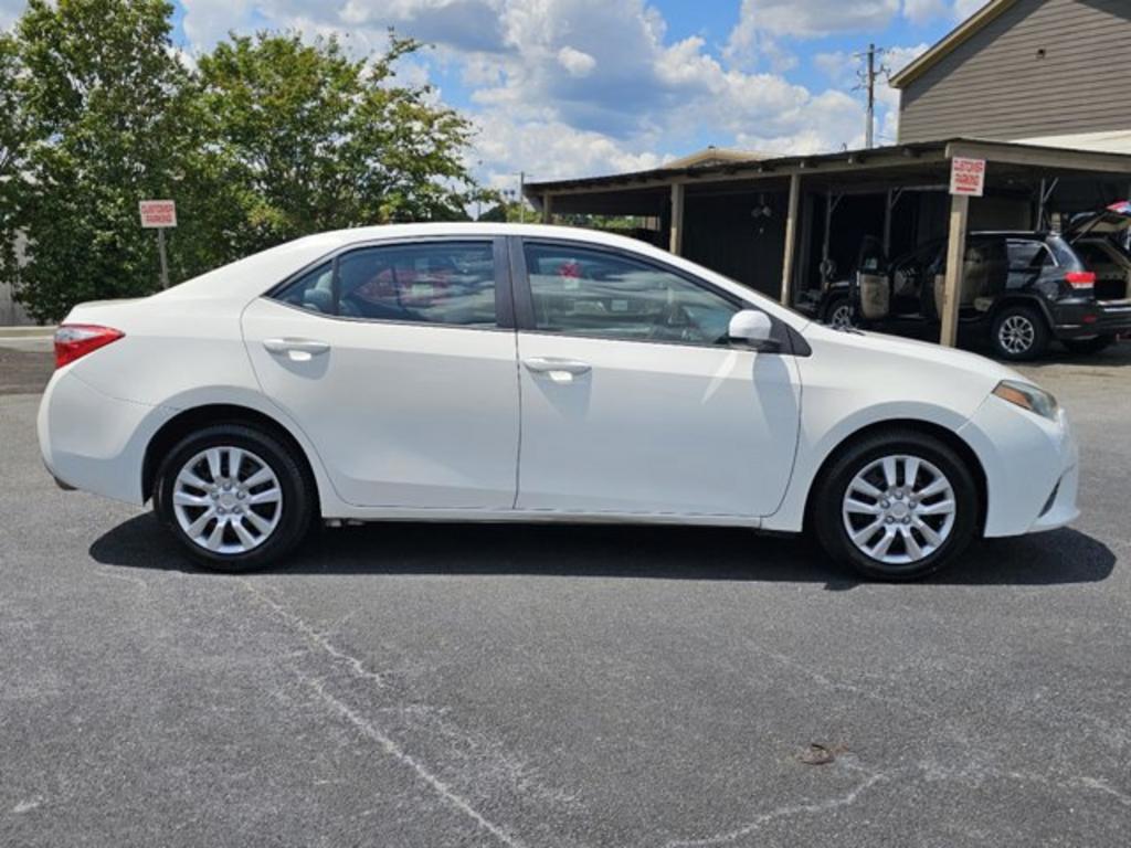 2015 Toyota Corolla  photo