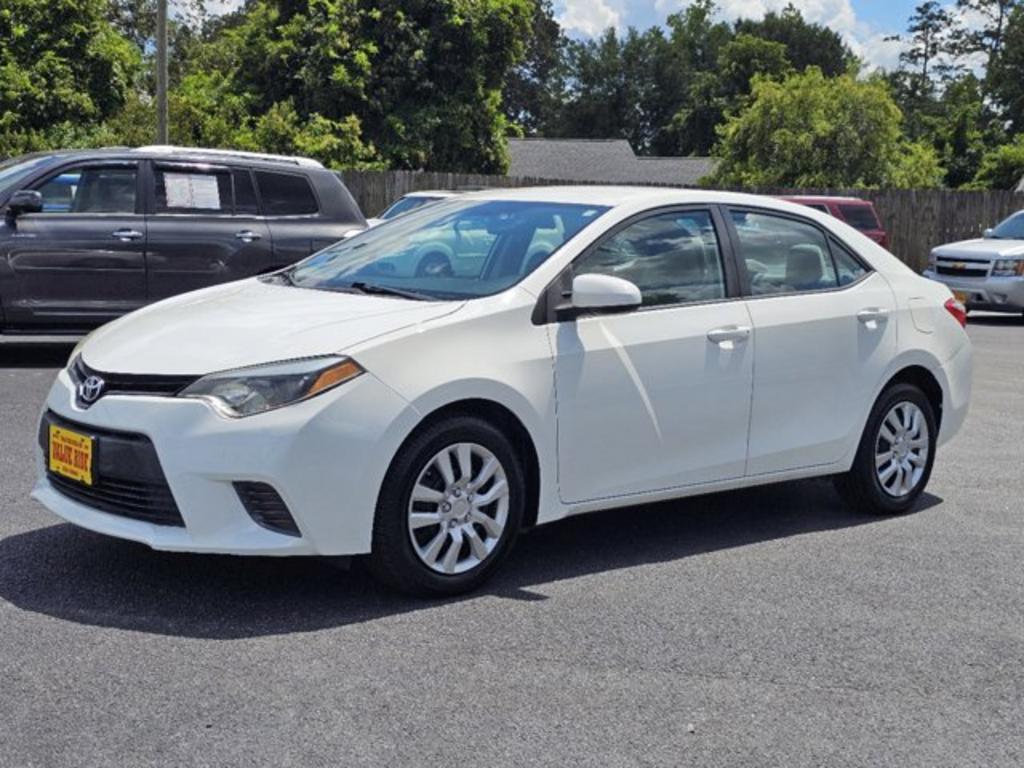 2015 Toyota Corolla  photo