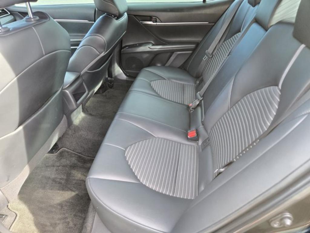 2020 Toyota Camry - $19,995