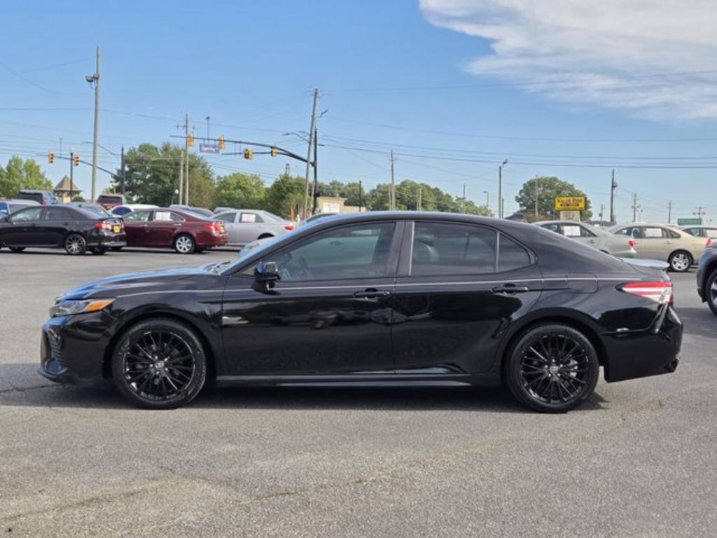 2020 Toyota Camry - $19,995