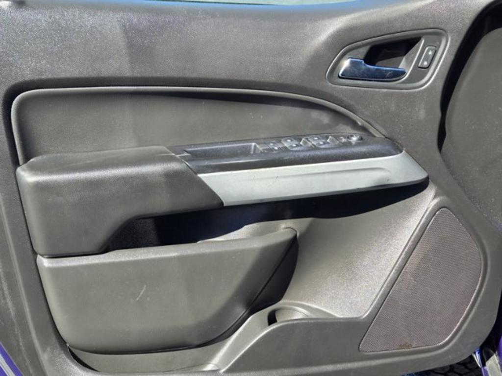 2016 Chevrolet Colorado - $13,995