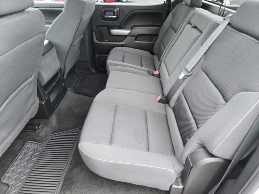 2018 Chevrolet Silverado - $19,995