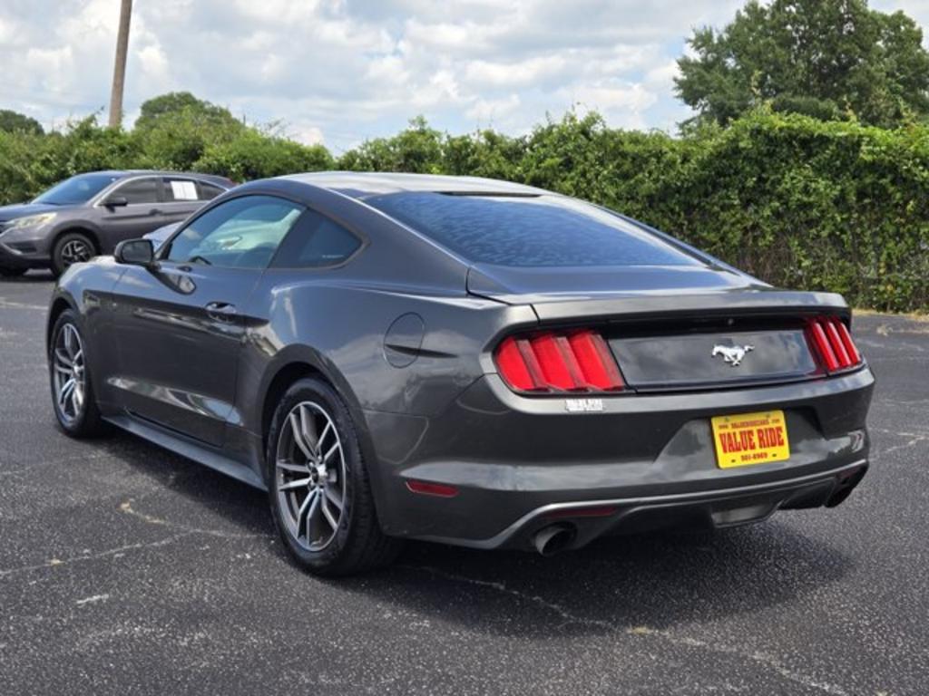 2017 Ford Mustang - $13,995