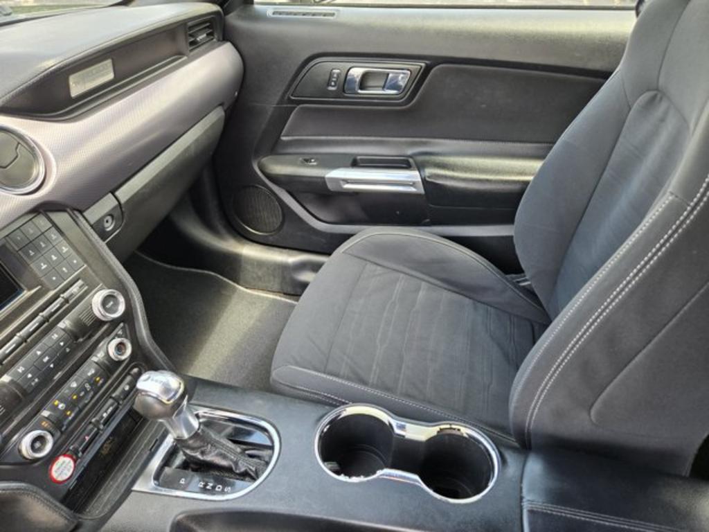 2017 Ford Mustang - $13,995