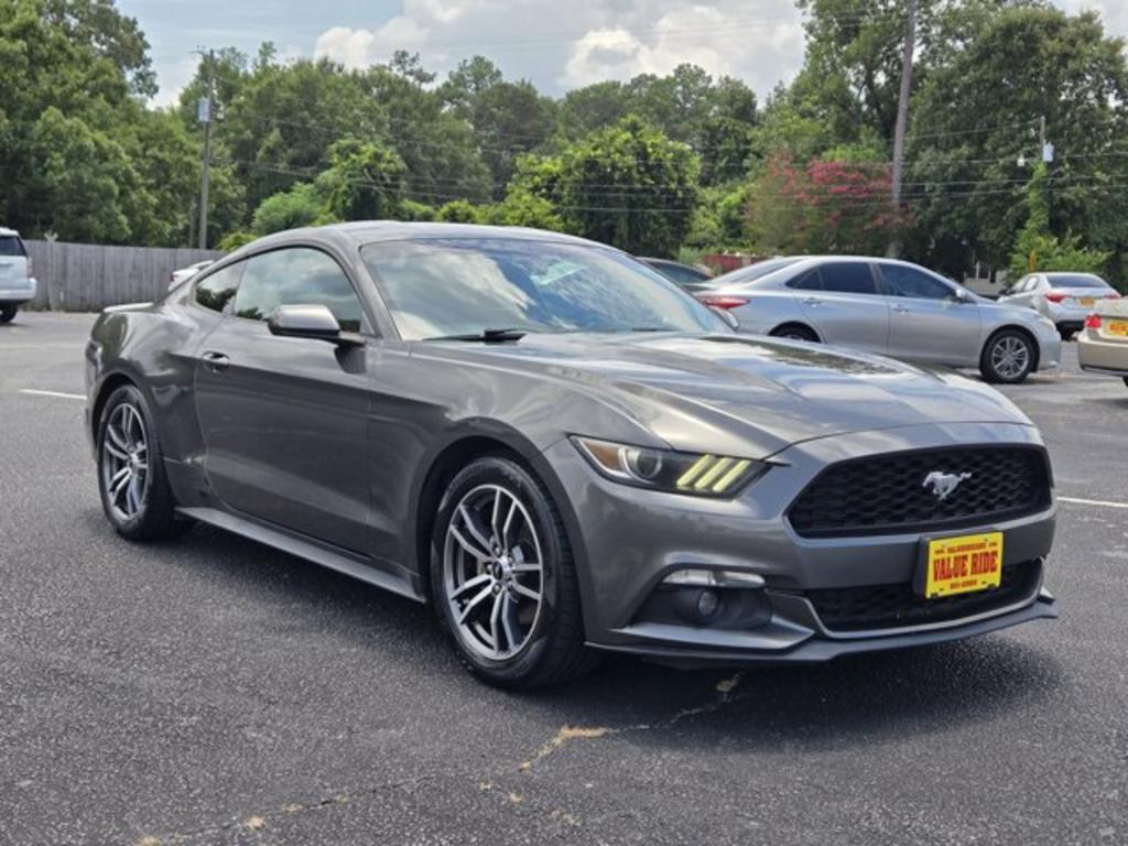 2017 Ford Mustang - $13,995