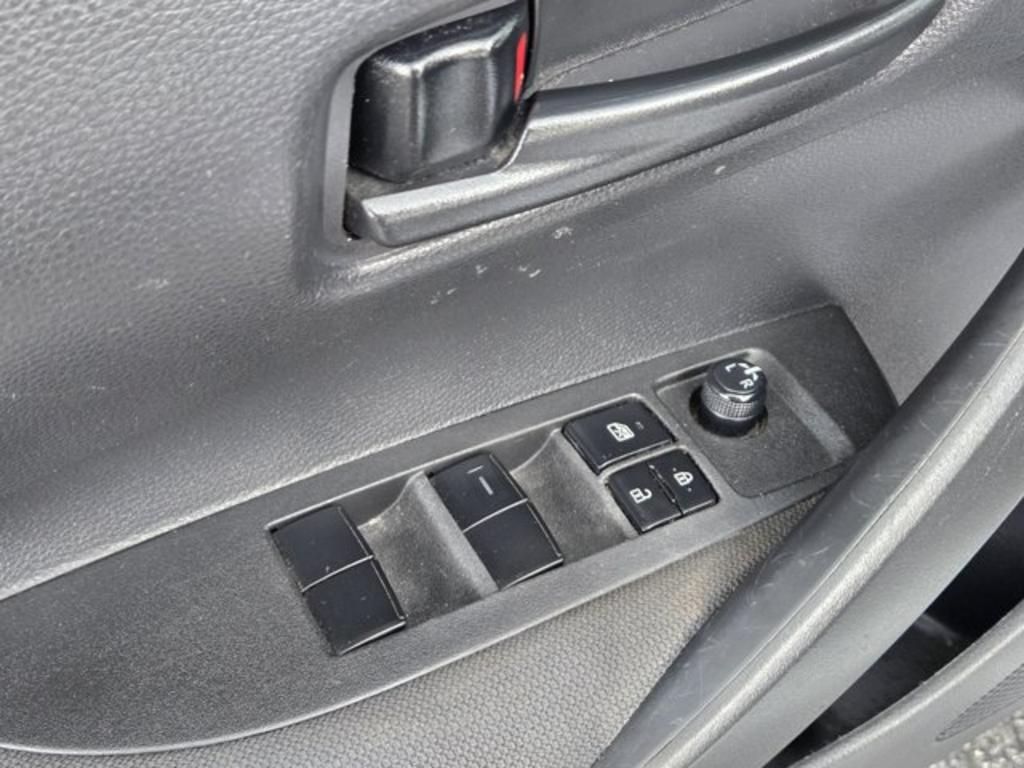 2022 Toyota Corolla - $16,995