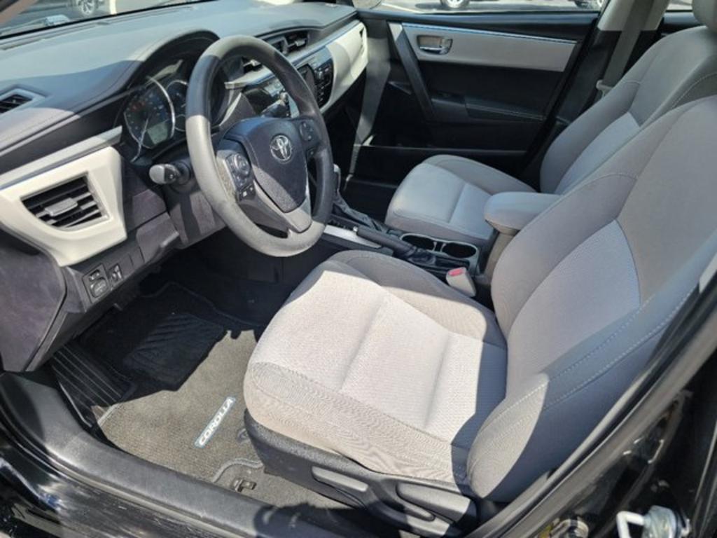 2015 Toyota Corolla  photo