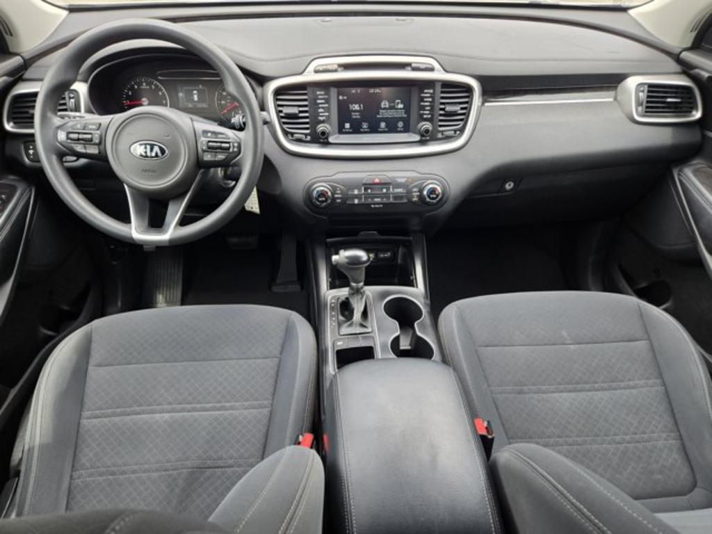 2018 Kia Sorento - $12,995