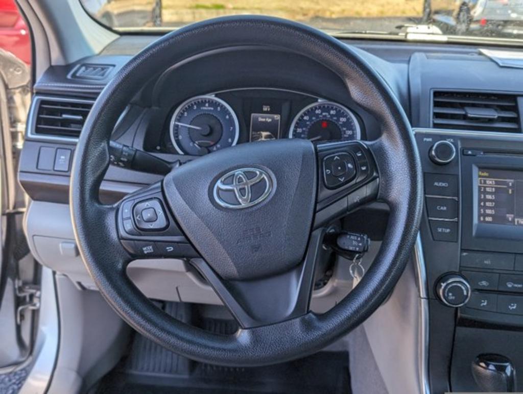 2017 Toyota Camry  photo