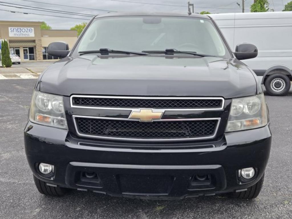 2011 Chevrolet Tahoe - $13,995