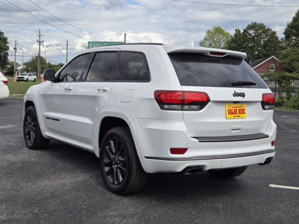 2018 Jeep Cherokee - $15,995