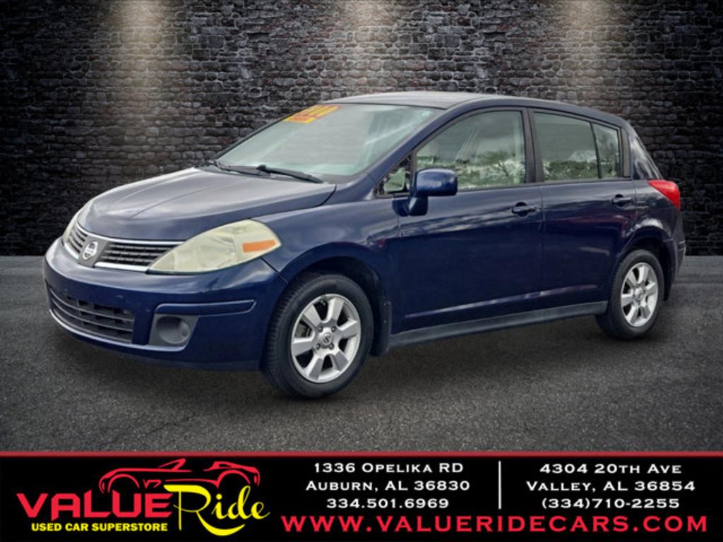 2009 Nissan Versa 1.8 S photo