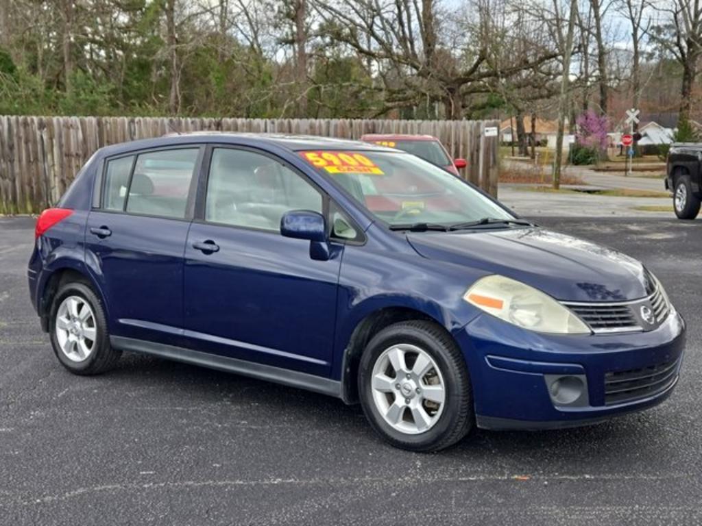 2009 Nissan Versa 1.8 S photo