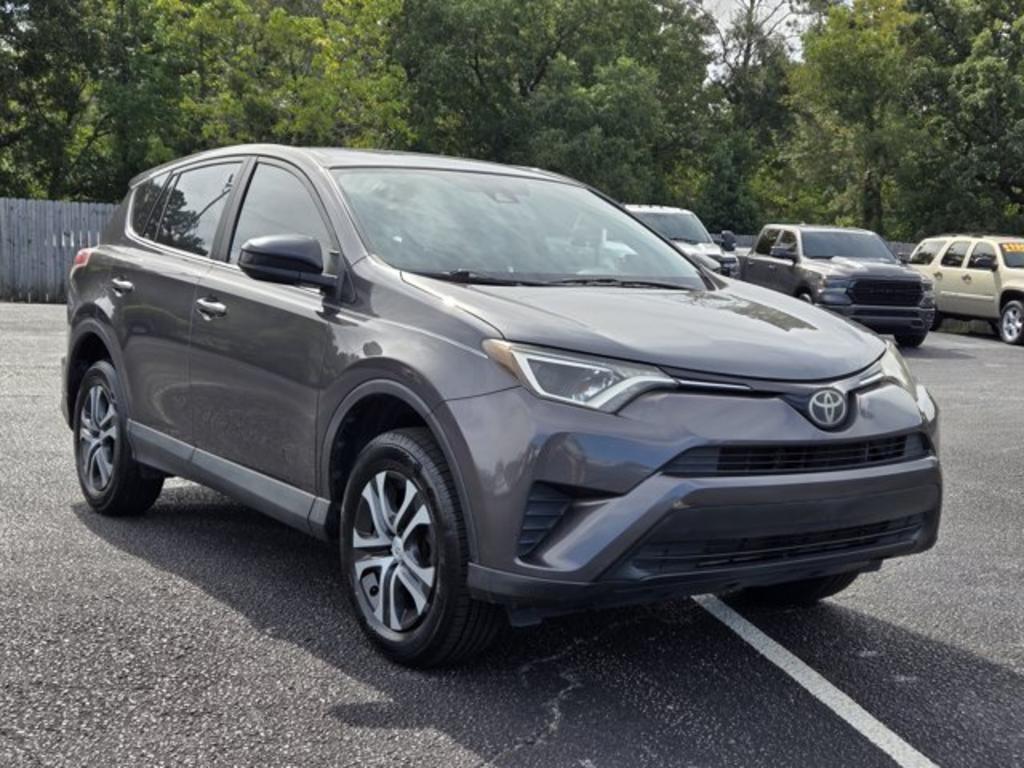 2017 Toyota RAV4 - $15,995