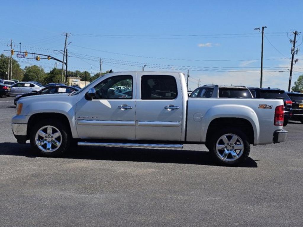 2013 GMC Sierra 1500 SLE photo