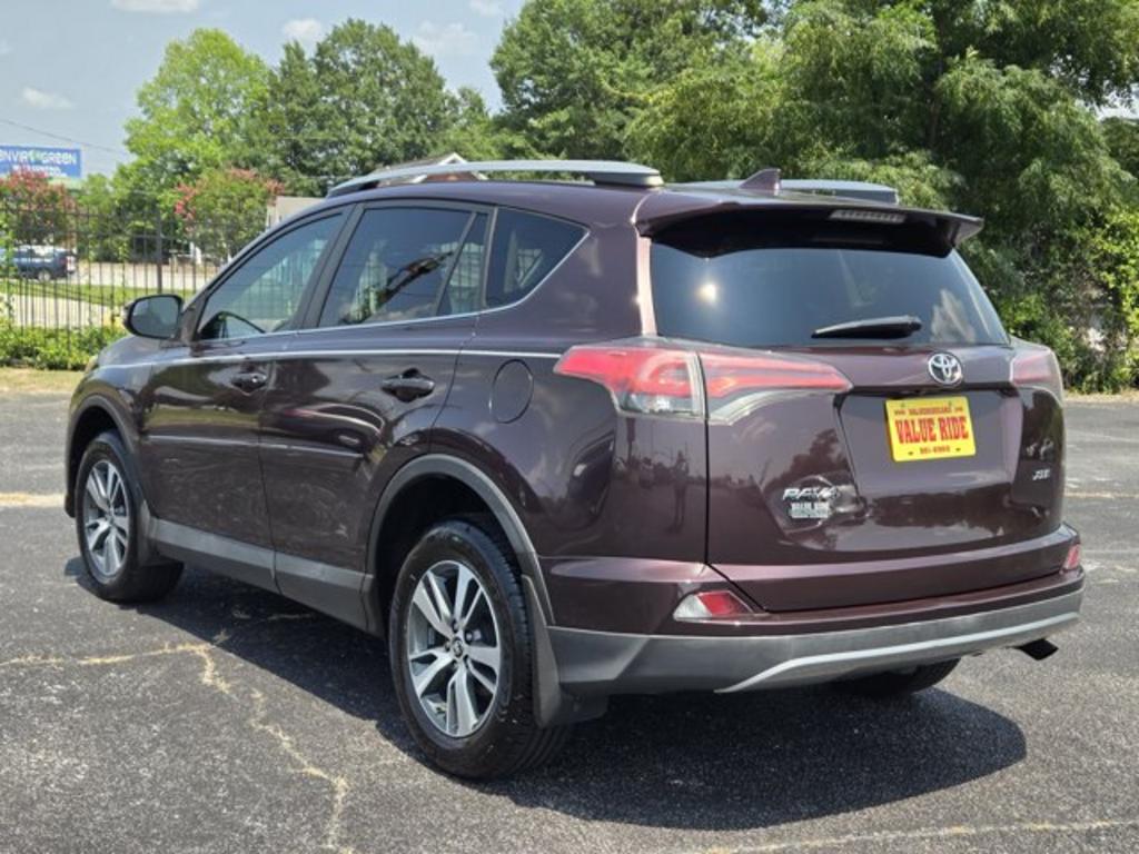 2017 Toyota RAV4 - $14,995