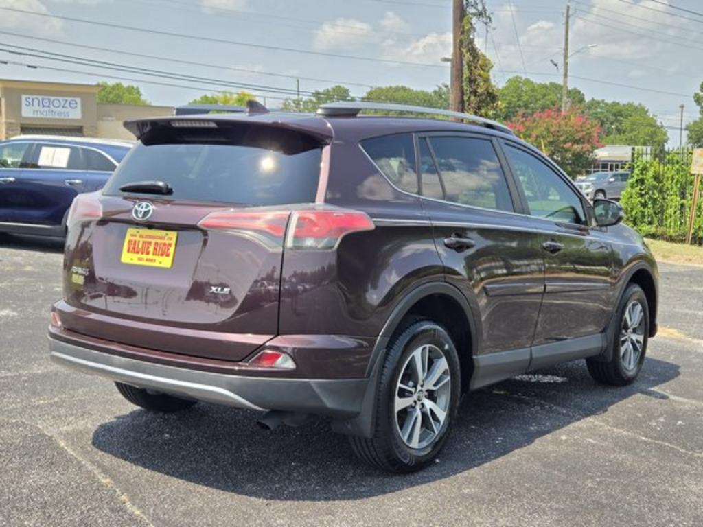 2017 Toyota RAV4 - $14,995