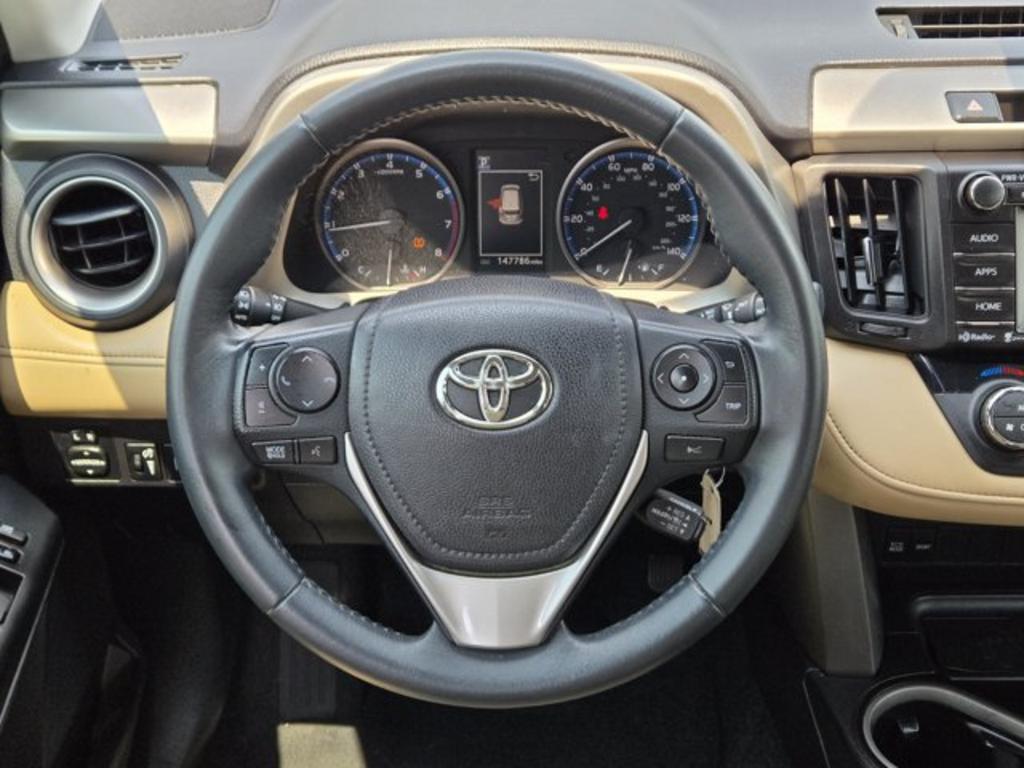 2017 Toyota RAV4 - $14,995