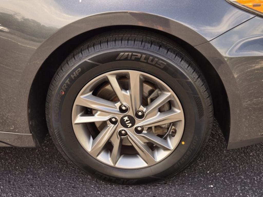 2019 Kia Optima - $12,585