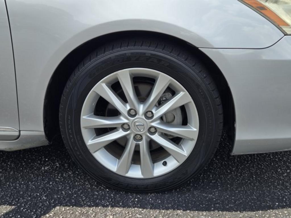 2010 Lexus ES - $11,995