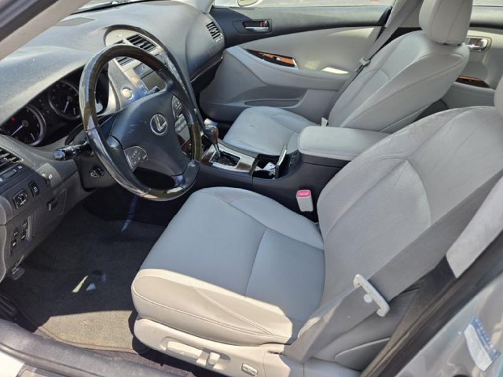 2010 Lexus ES - $11,995