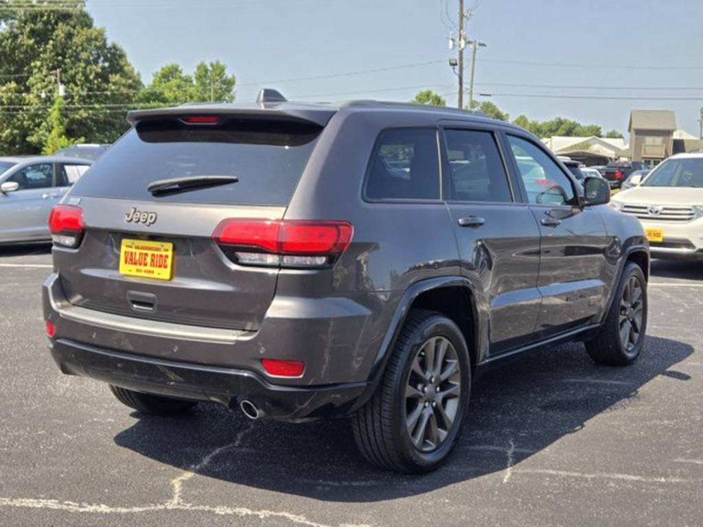 2016 Jeep Cherokee - $11,995