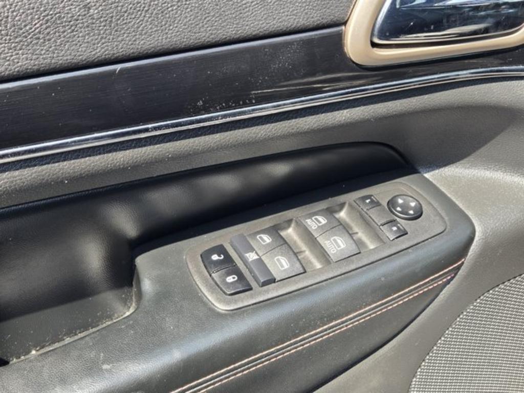 2016 Jeep Cherokee - $11,995