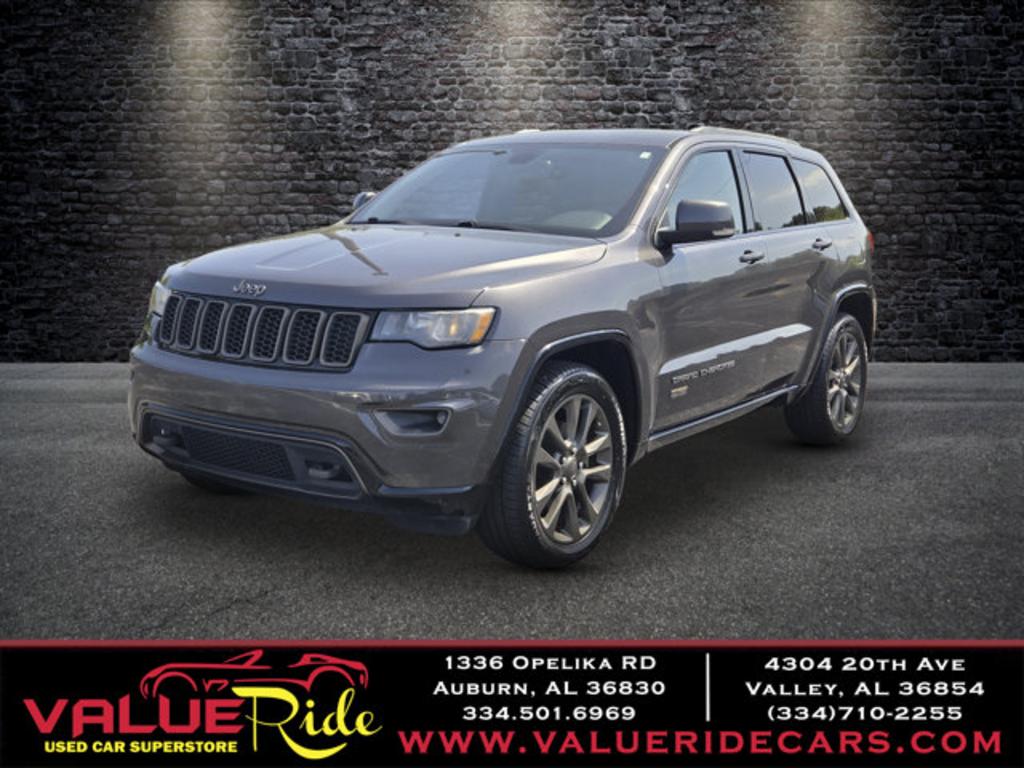 2016 Jeep Cherokee - $11,995