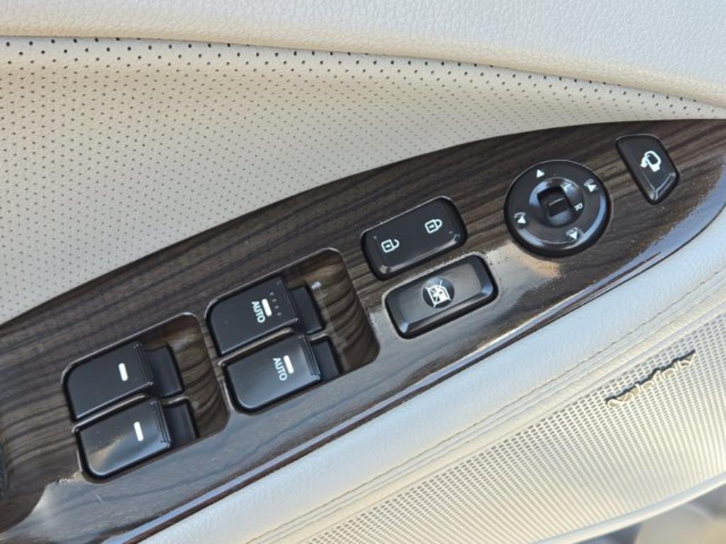 2015 Kia Optima EX photo