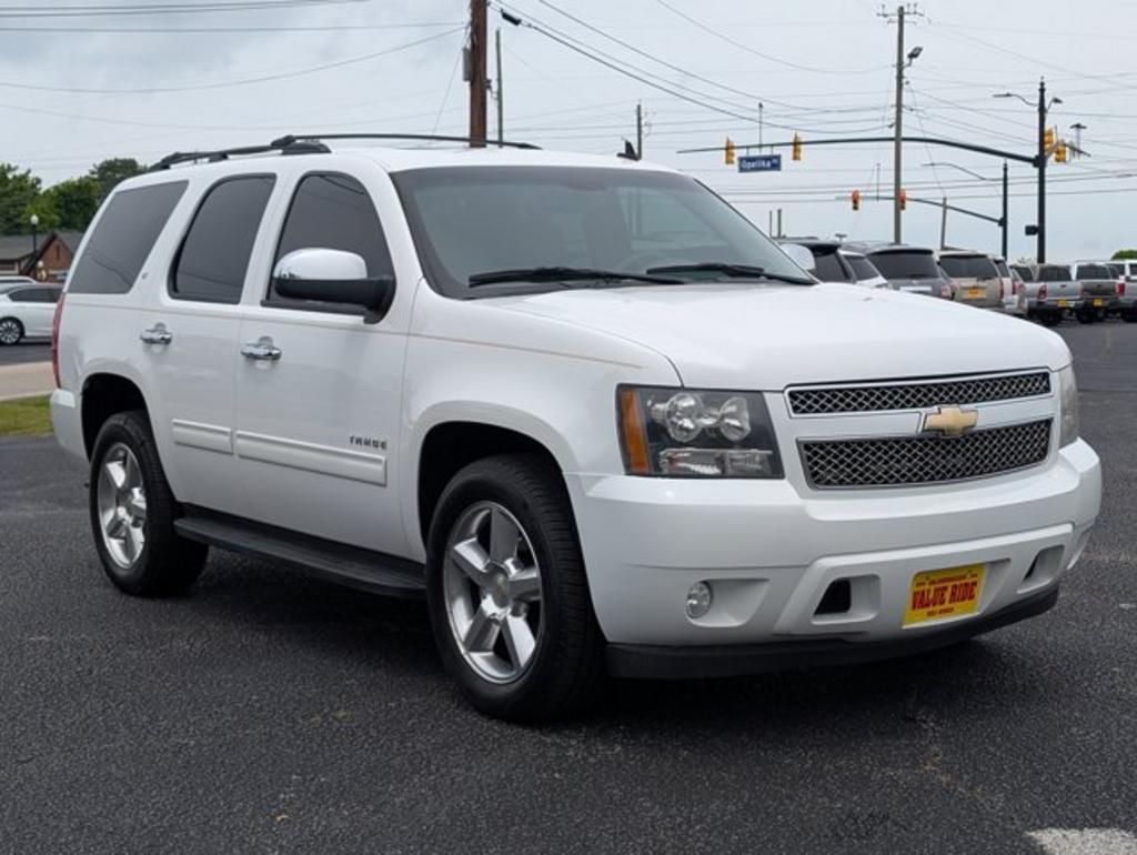 2011 Chevrolet Tahoe LT photo