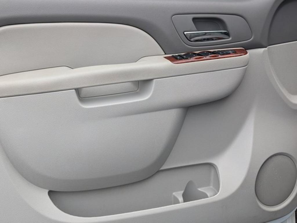 2011 Chevrolet Tahoe LT photo