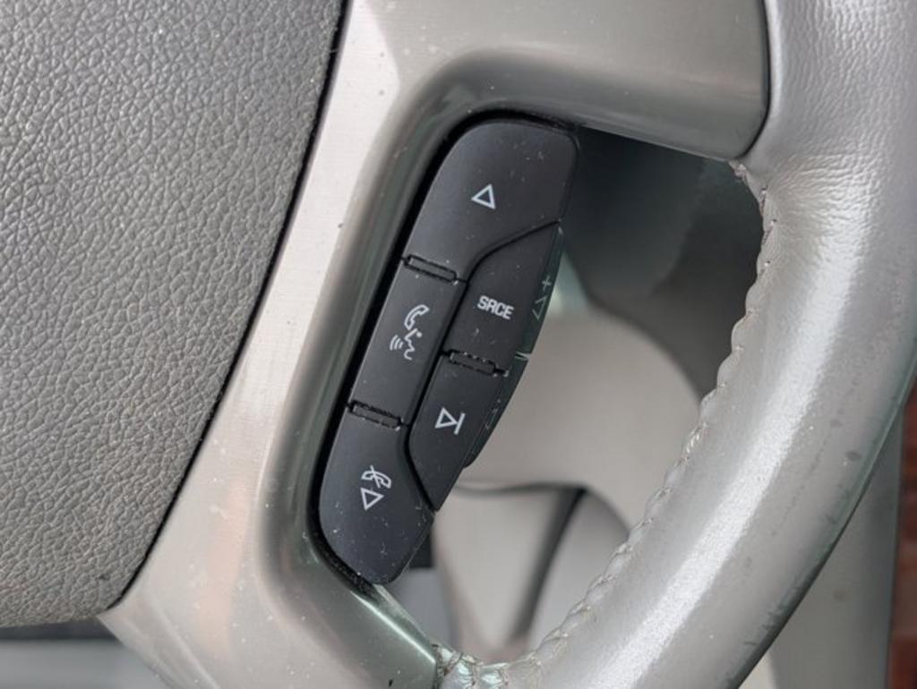 2011 Chevrolet Tahoe LT photo