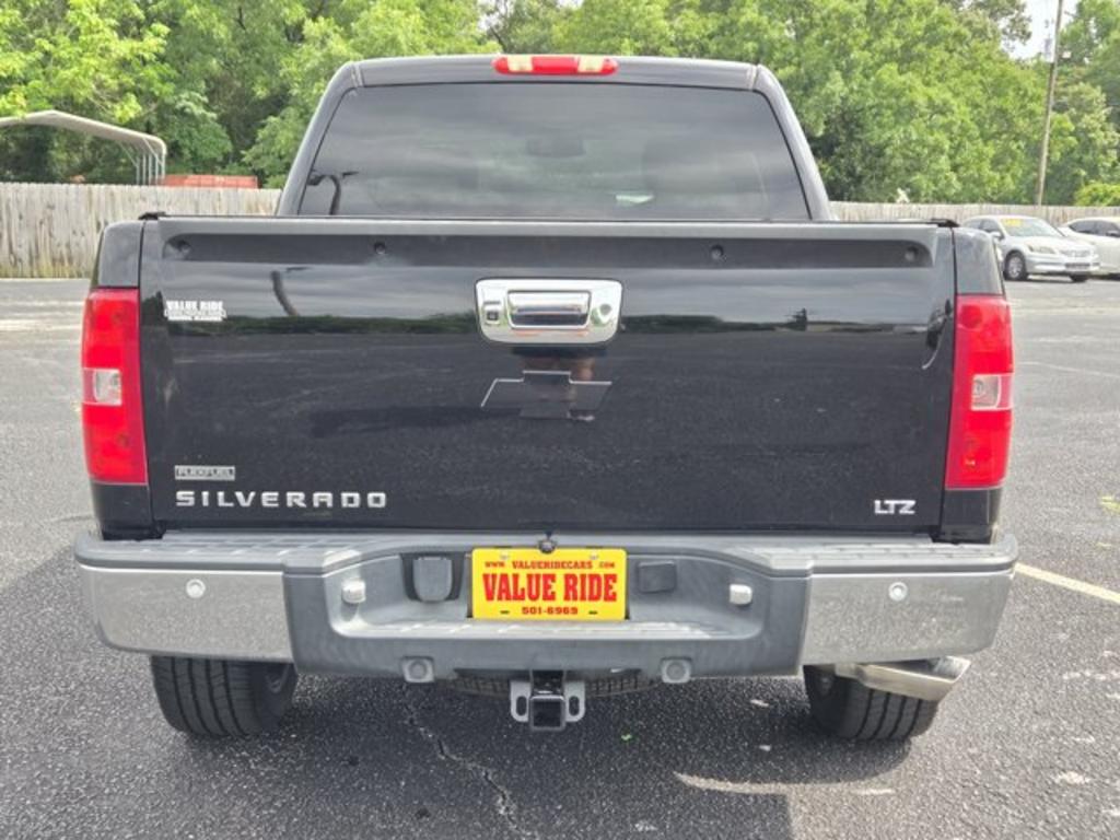 2011 Chevrolet Silverado - $19,995