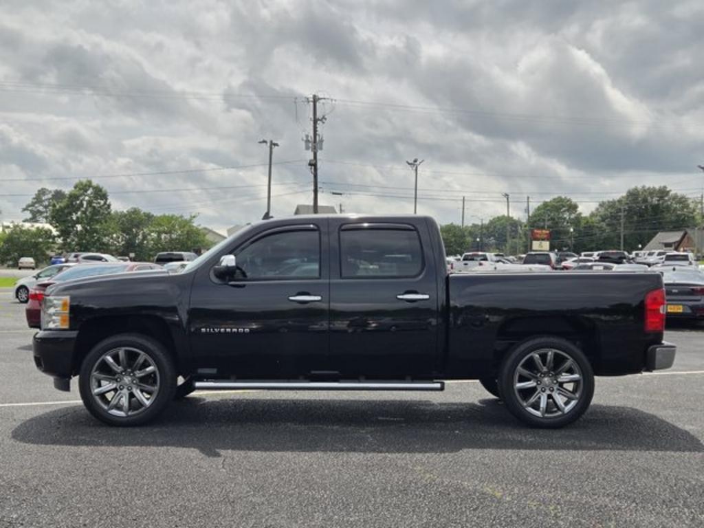2011 Chevrolet Silverado - $19,995