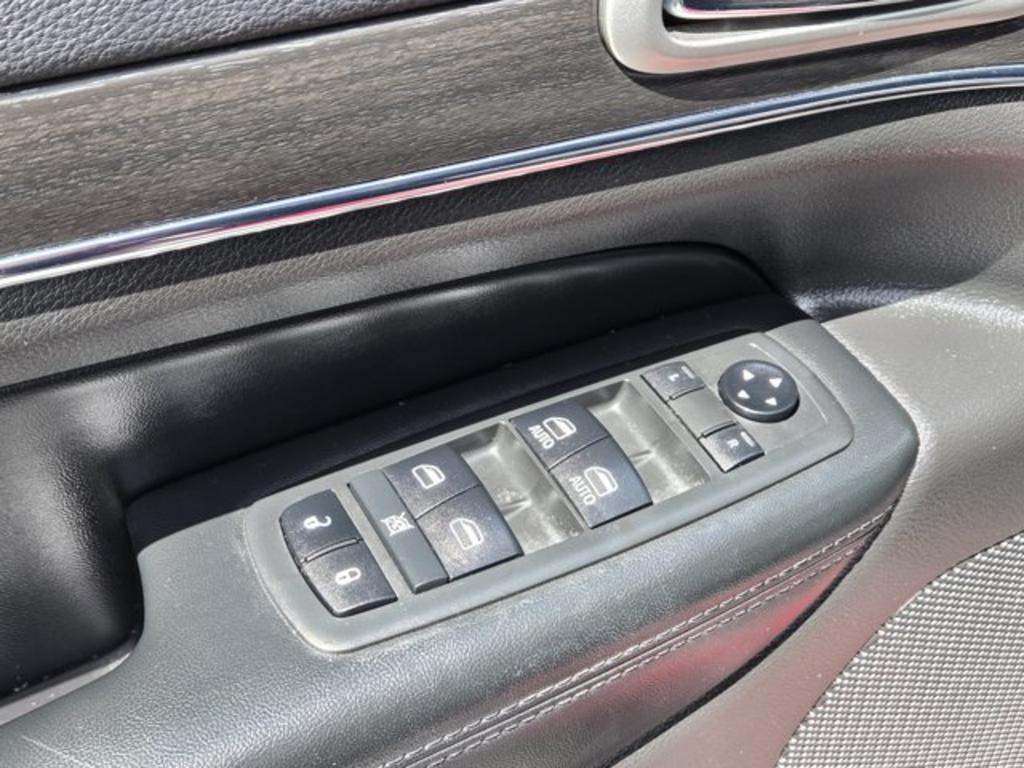 2018 Jeep Cherokee - $12,995