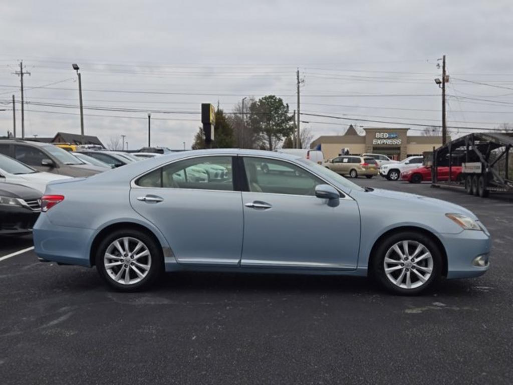 2010 Lexus ES 350 photo