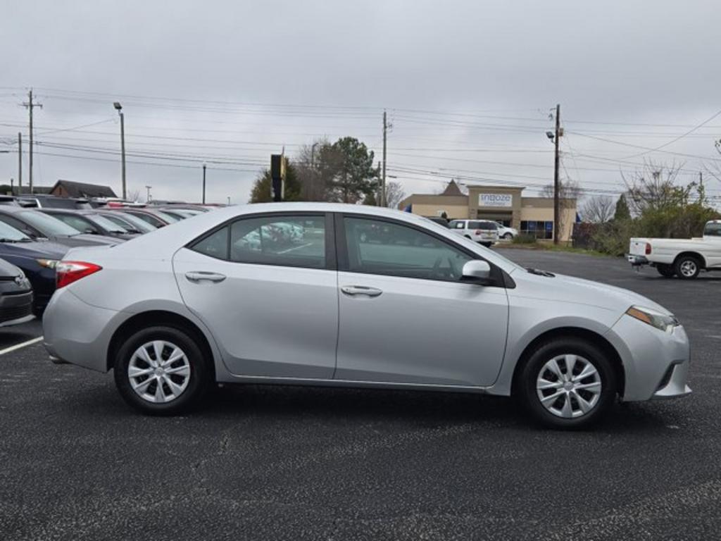 2015 Toyota Corolla - $10,995
