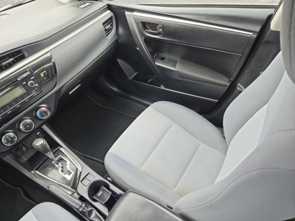 2015 Toyota Corolla - $10,995