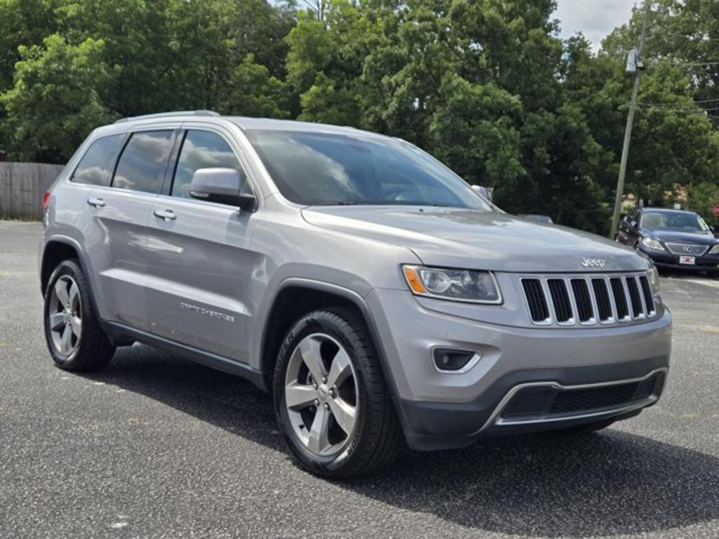 2014 Jeep Cherokee - $12,995
