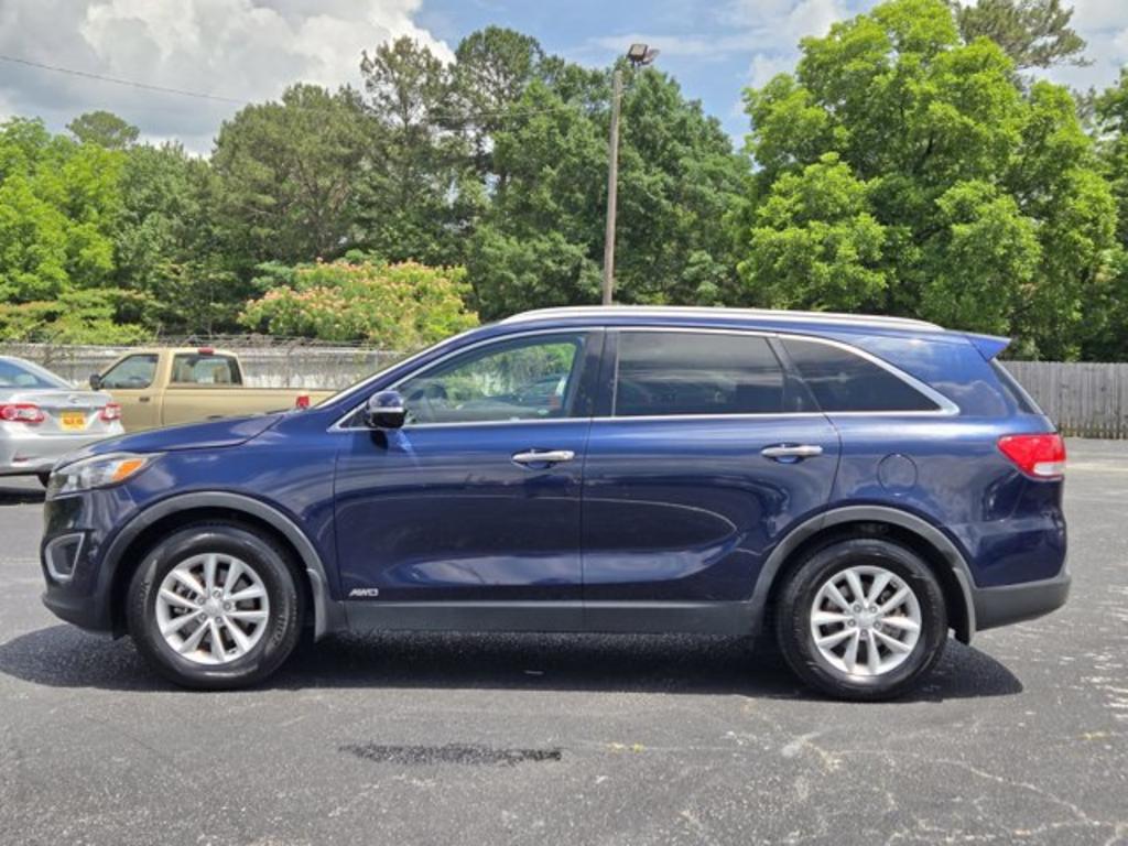 2018 Kia Sorento - $13,995
