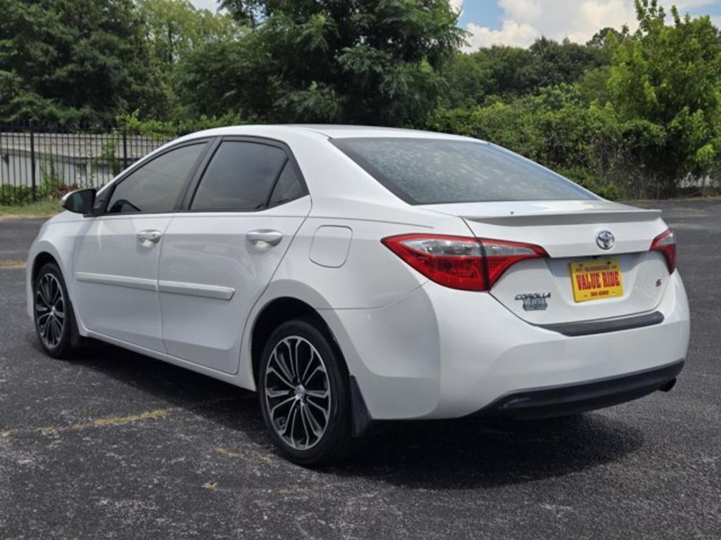 2015 Toyota Corolla - $12,995