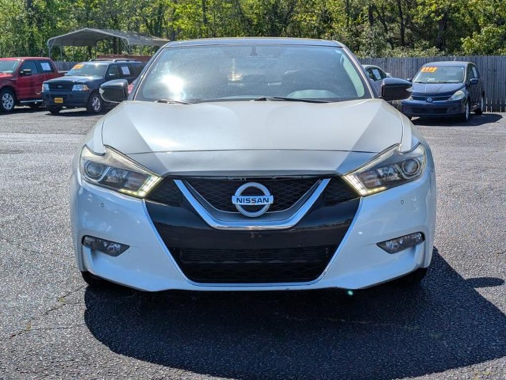 2017 Nissan Maxima  photo