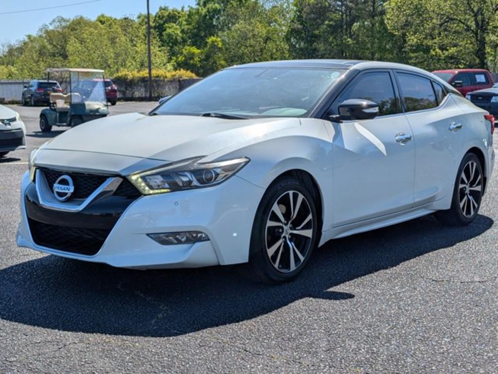2017 Nissan Maxima  photo