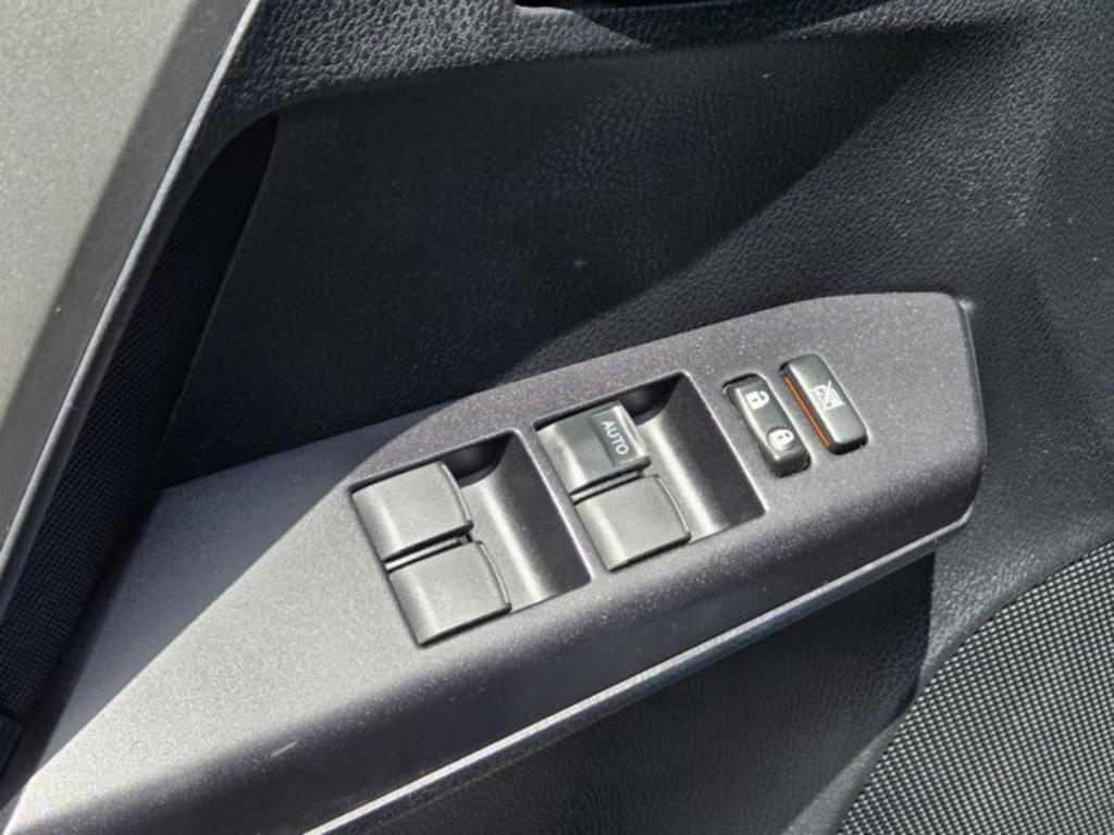 2018 Toyota RAV4 - $15,995