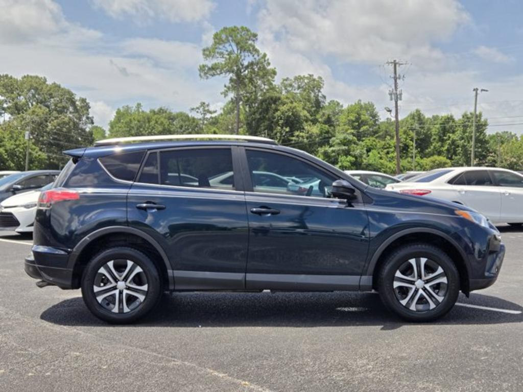 2018 Toyota RAV4 - $15,995