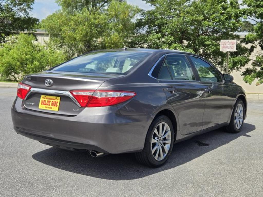 2015 Toyota Camry - $13,995