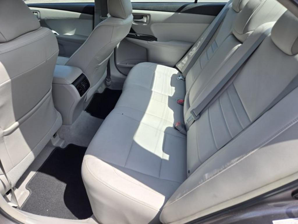 2015 Toyota Camry - $13,995