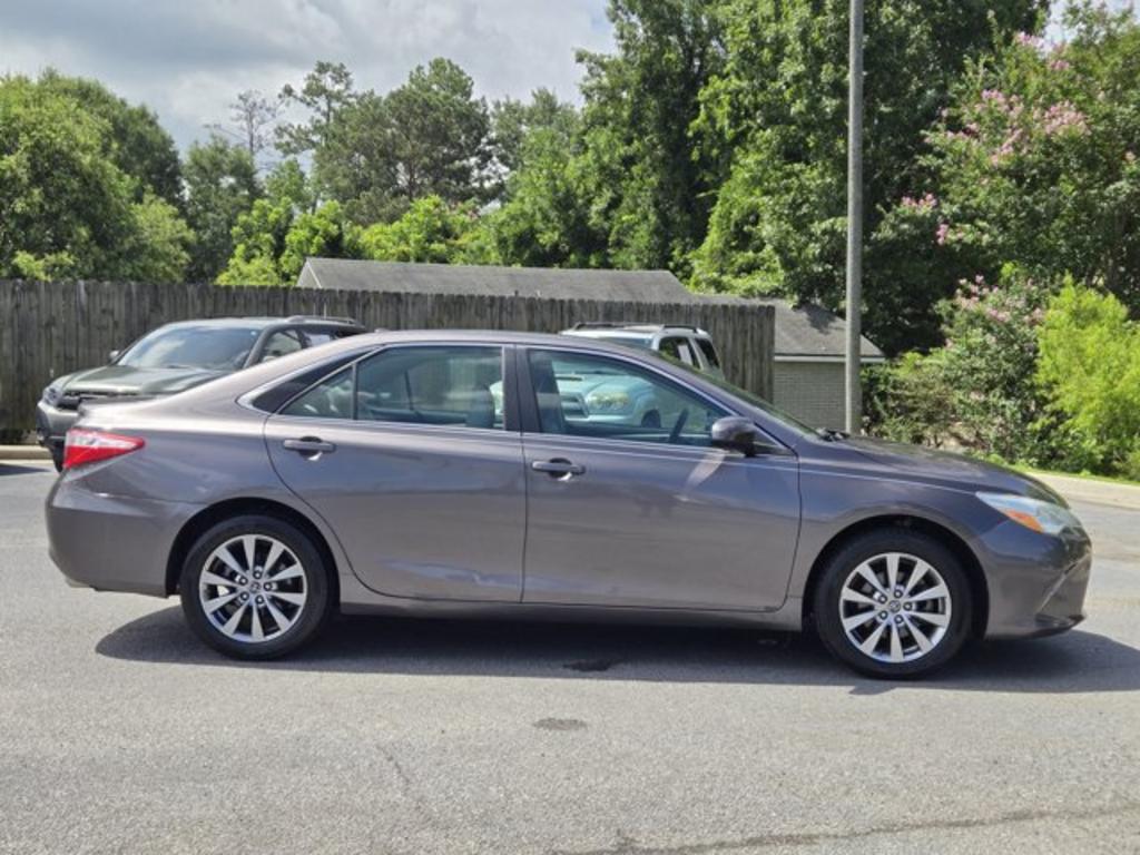 2015 Toyota Camry - $13,995